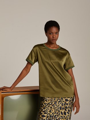 Σατινέ Χακί Μπλούζα T-Shirt