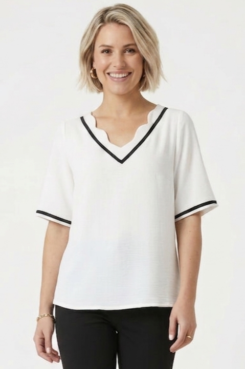 Εκρού V-Neck Κοντομάνικη Μπλούζα με Contrast Λεπτομέρειες