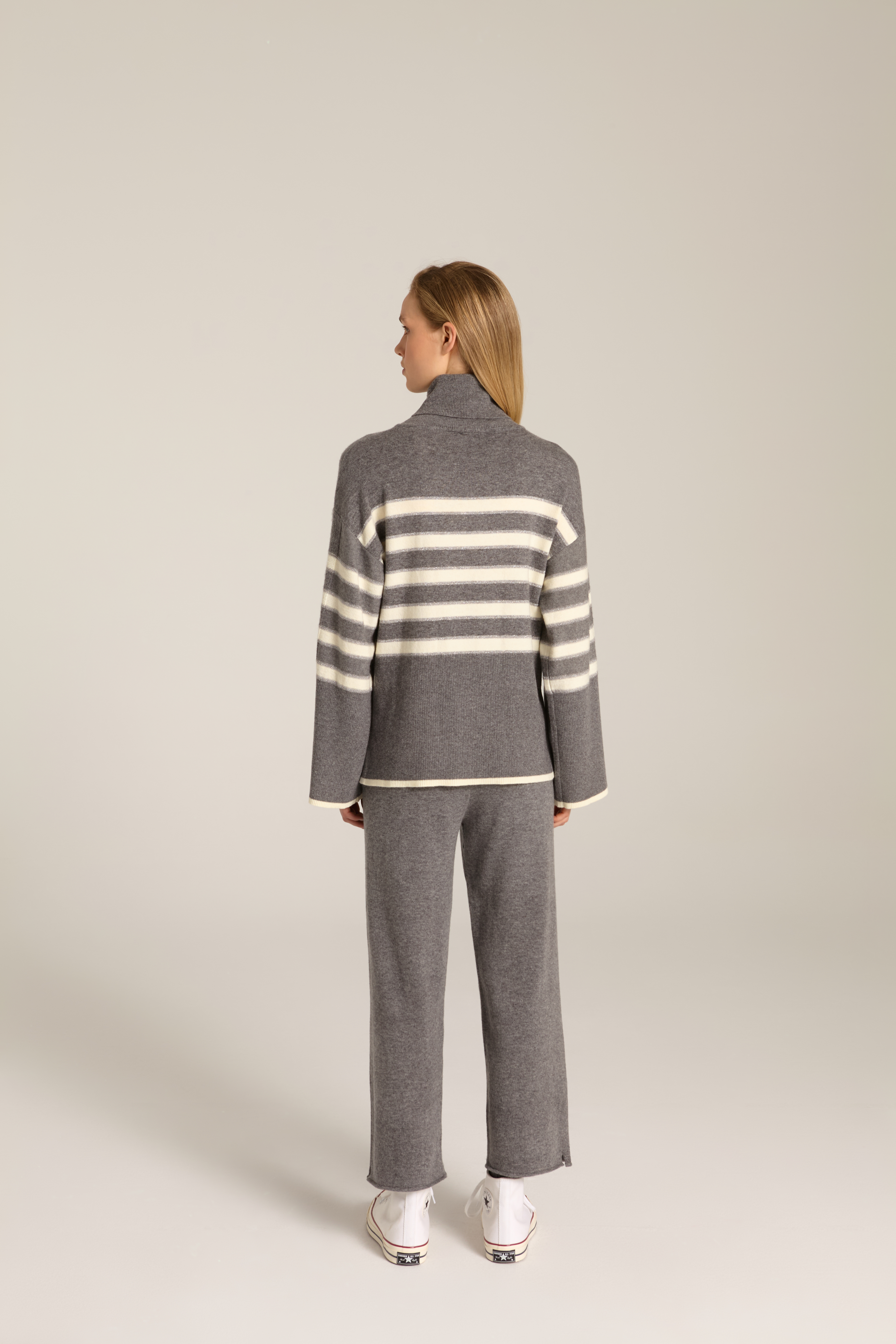 Γκρι Πλεκτό με Ριγέ Σχέδιο  Marina V Paris