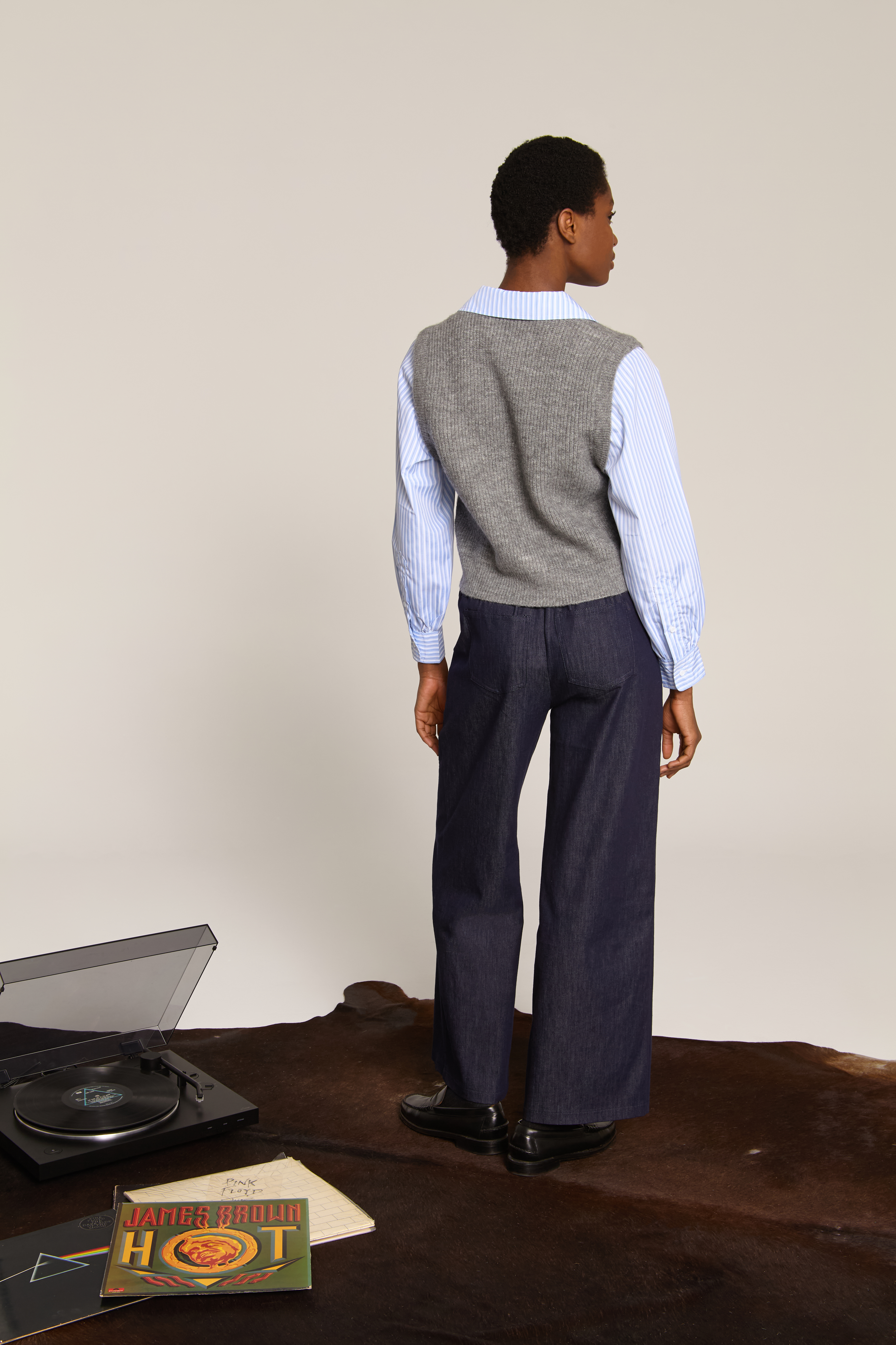 Πουλόβερ με Ενσωματωμένο Γιακά & Μανίκια Πουκαμίσου σε Γκρι