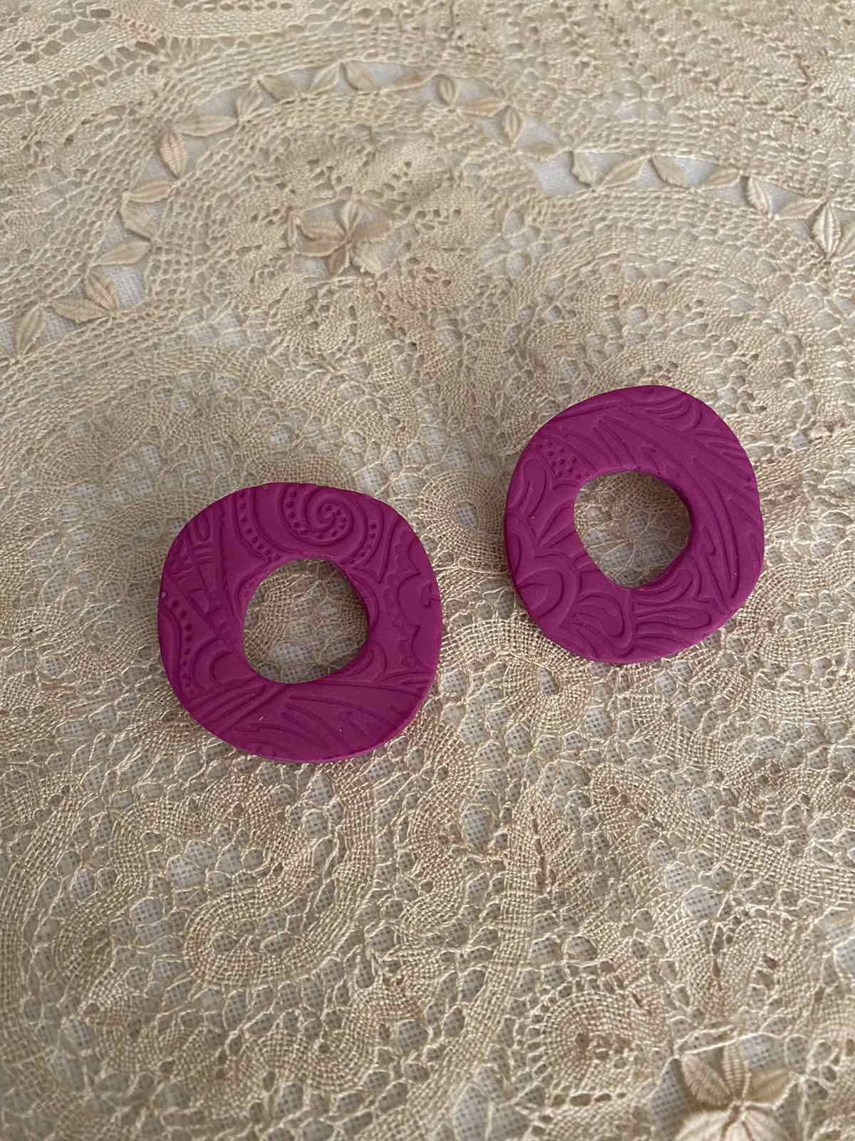 Happy Clay Earrings Magenta Cycle