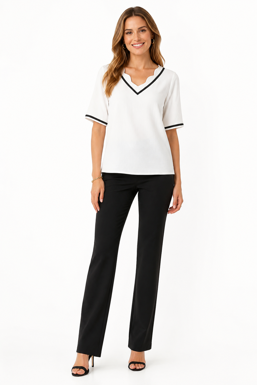 Εκρού V-Neck Κοντομάνικη Μπλούζα με Contrast Λεπτομέρειες