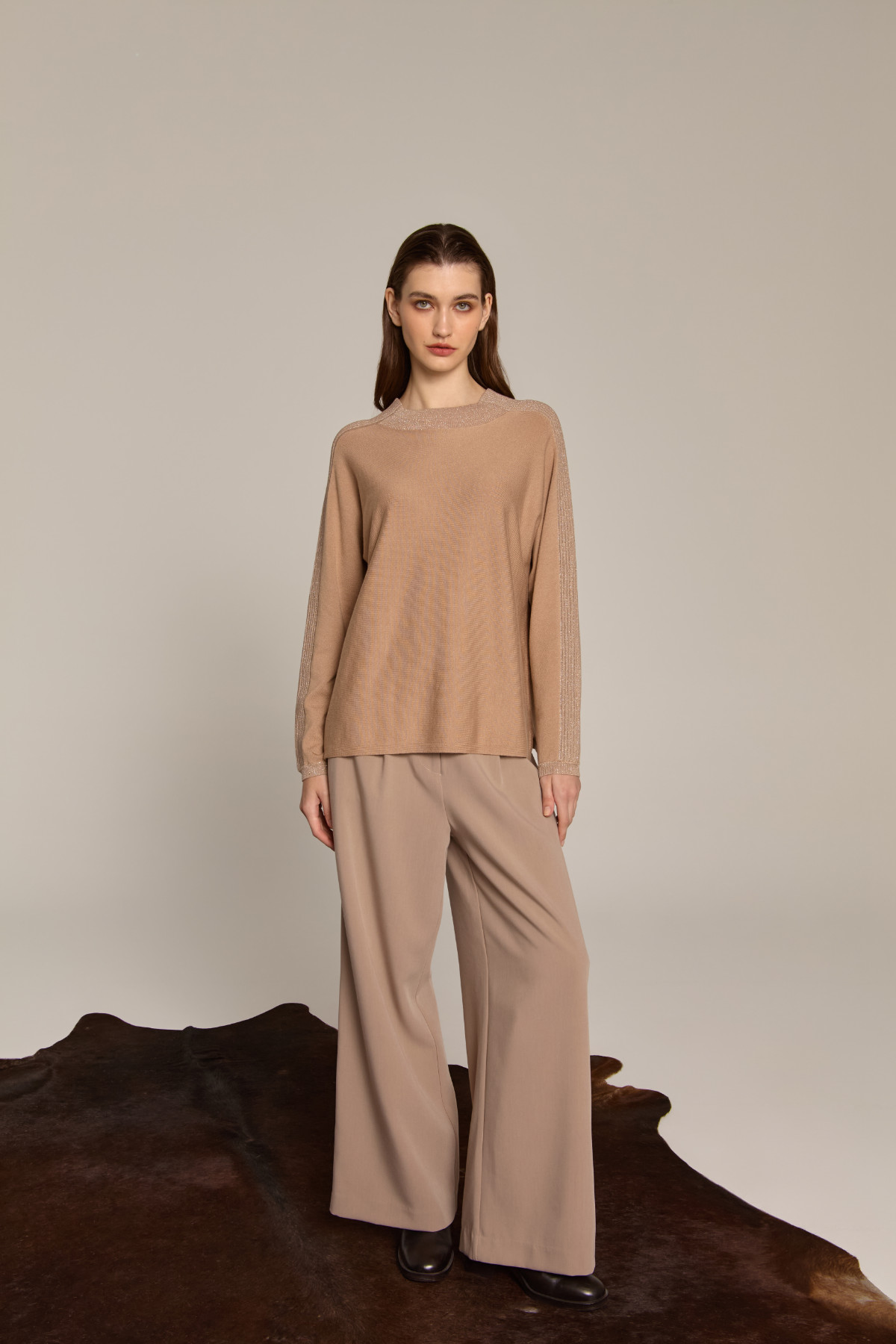 Πουλόβερ με Διακριτή Λάμψη 